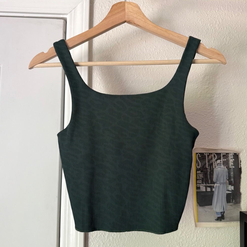 CARBON38 forest green leopard rib ribbed athletic yoga square cropped tank top